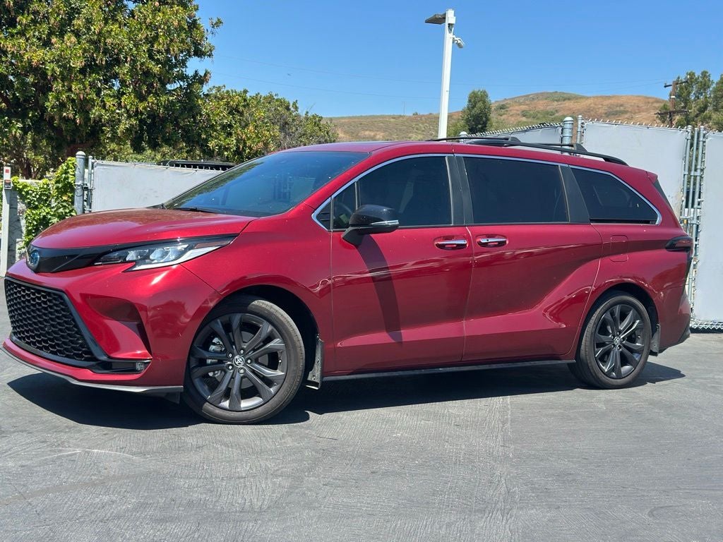 2024 Toyota Sienna XSE 7 Passenger