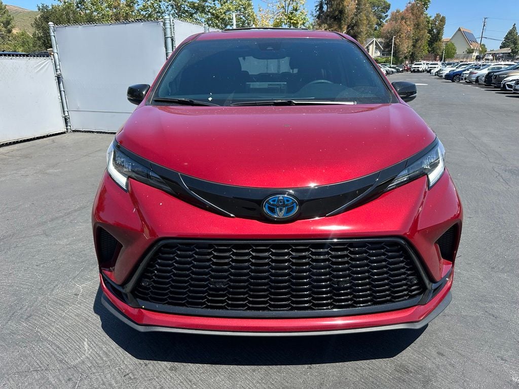 2024 Toyota Sienna XSE 7 Passenger