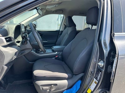 2020 Toyota Highlander L