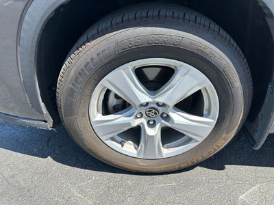 2020 Toyota Highlander L