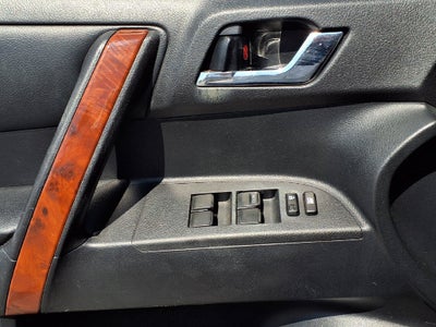 2011 Toyota Highlander Limited