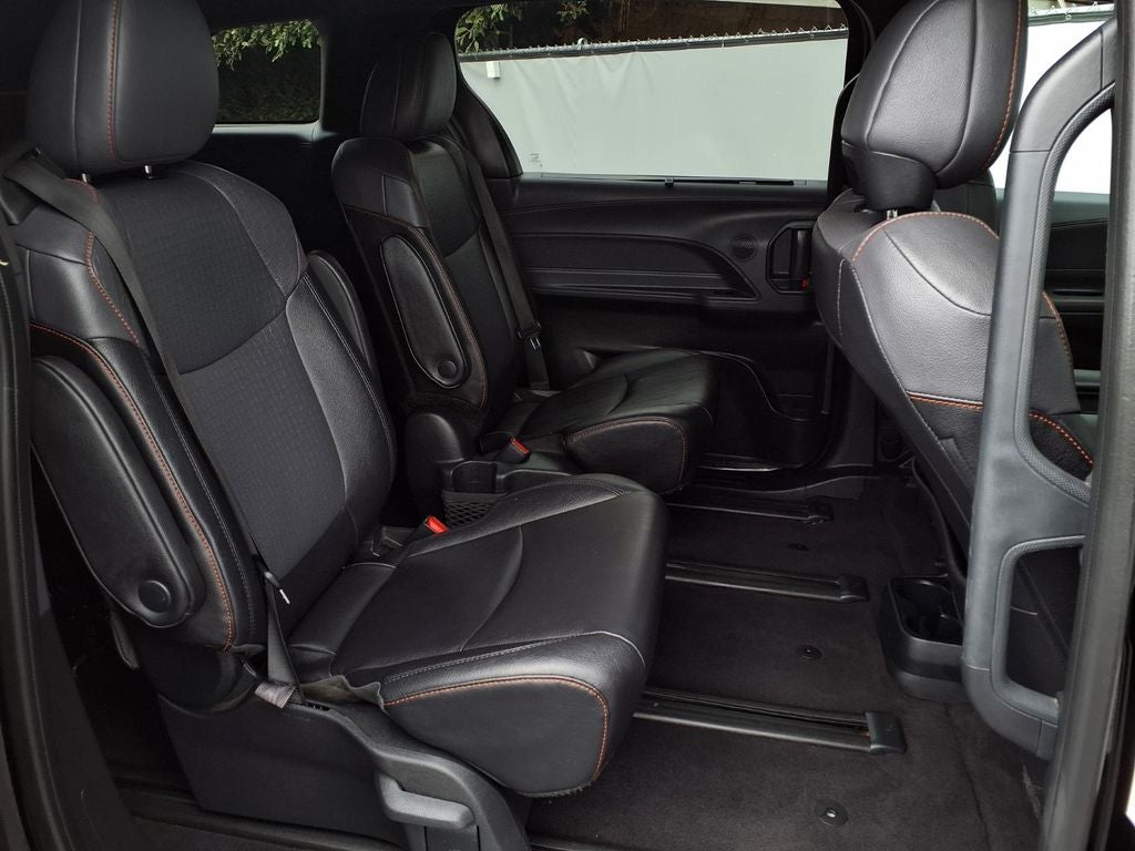 2024 Toyota Sienna XSE 7 Passenger