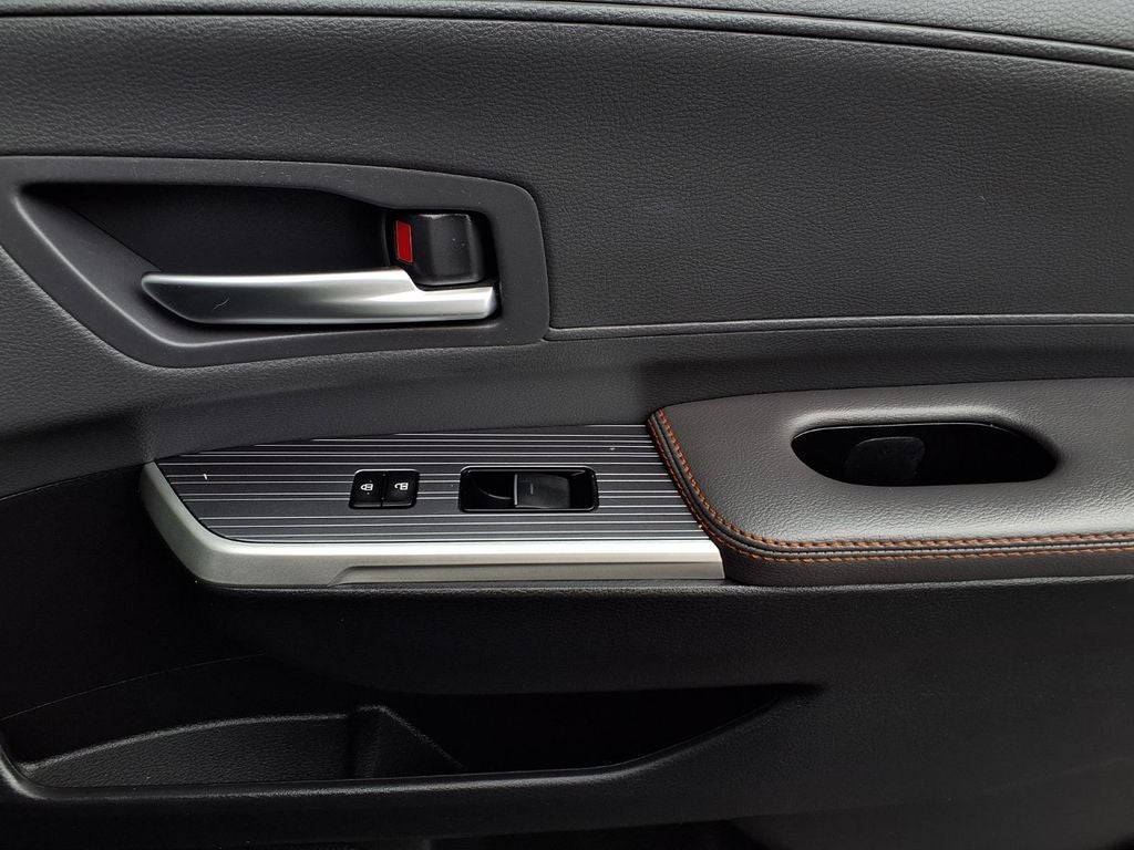 2024 Toyota Sienna XSE 7 Passenger