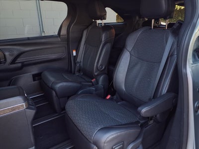 2025 Toyota Sienna Platinum 7 Passenger