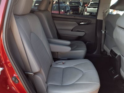 2021 Toyota Highlander Hybrid XLE