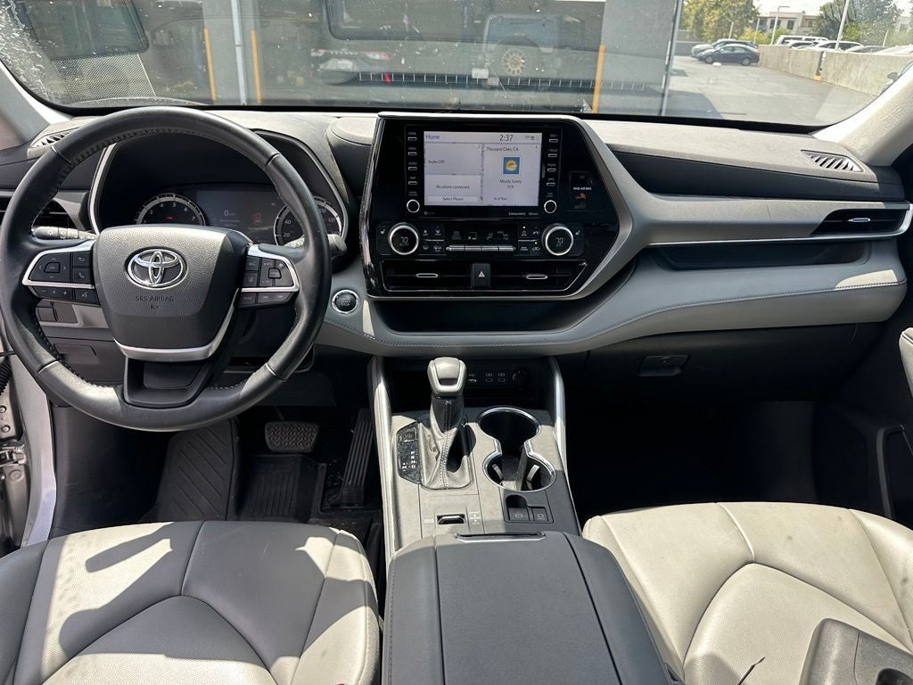 2022 Toyota Highlander XLE