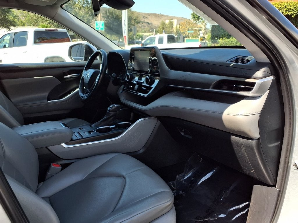 2021 Toyota Highlander XLE