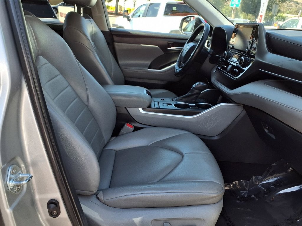 2021 Toyota Highlander XLE