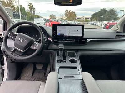 2025 Toyota Sienna XLE 7 Passenger