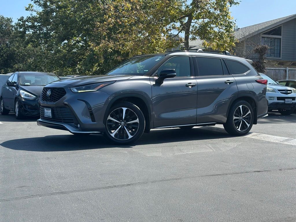 2021 Toyota Highlander XSE 4x2 V6's photo