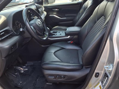2021 Toyota Highlander XSE