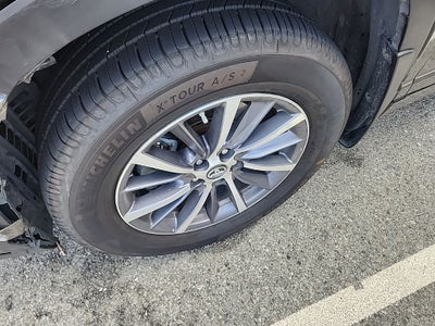 2018 Toyota Highlander Base