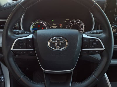 2023 Toyota Highlander Hybrid XLE