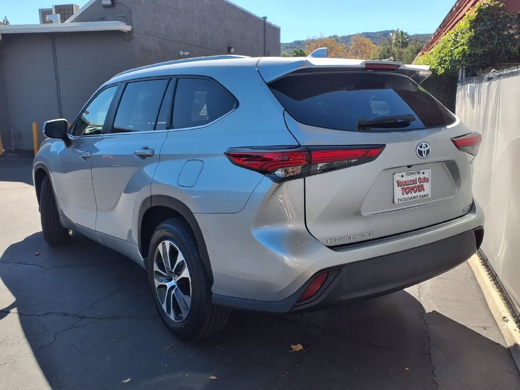 2023 Toyota Highlander Hybrid XLE