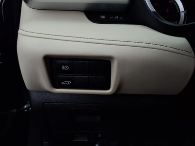 2025 Toyota Highlander Hybrid XLE