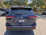 2025 Toyota Highlander Hybrid XLE