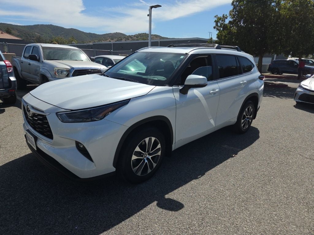 2026 Toyota Highlander Hybrid XLE
