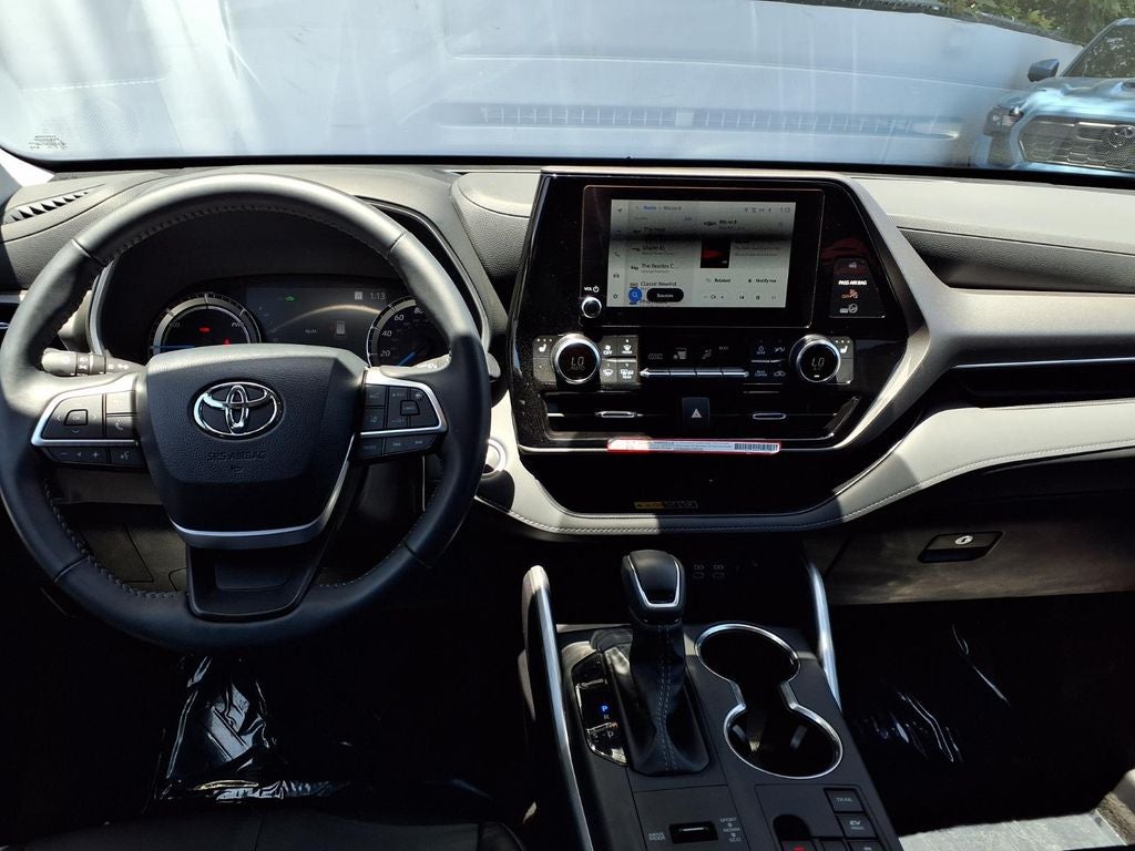 2026 Toyota Highlander Hybrid XLE