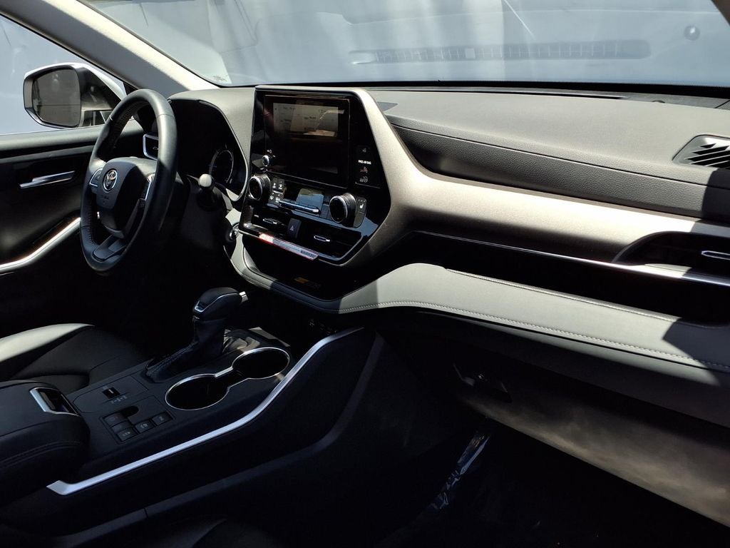 2026 Toyota Highlander Hybrid XLE