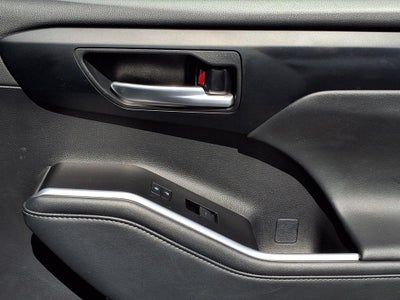 2025 Toyota Highlander Hybrid XLE