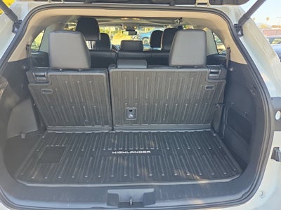 2026 Toyota Highlander Hybrid XLE