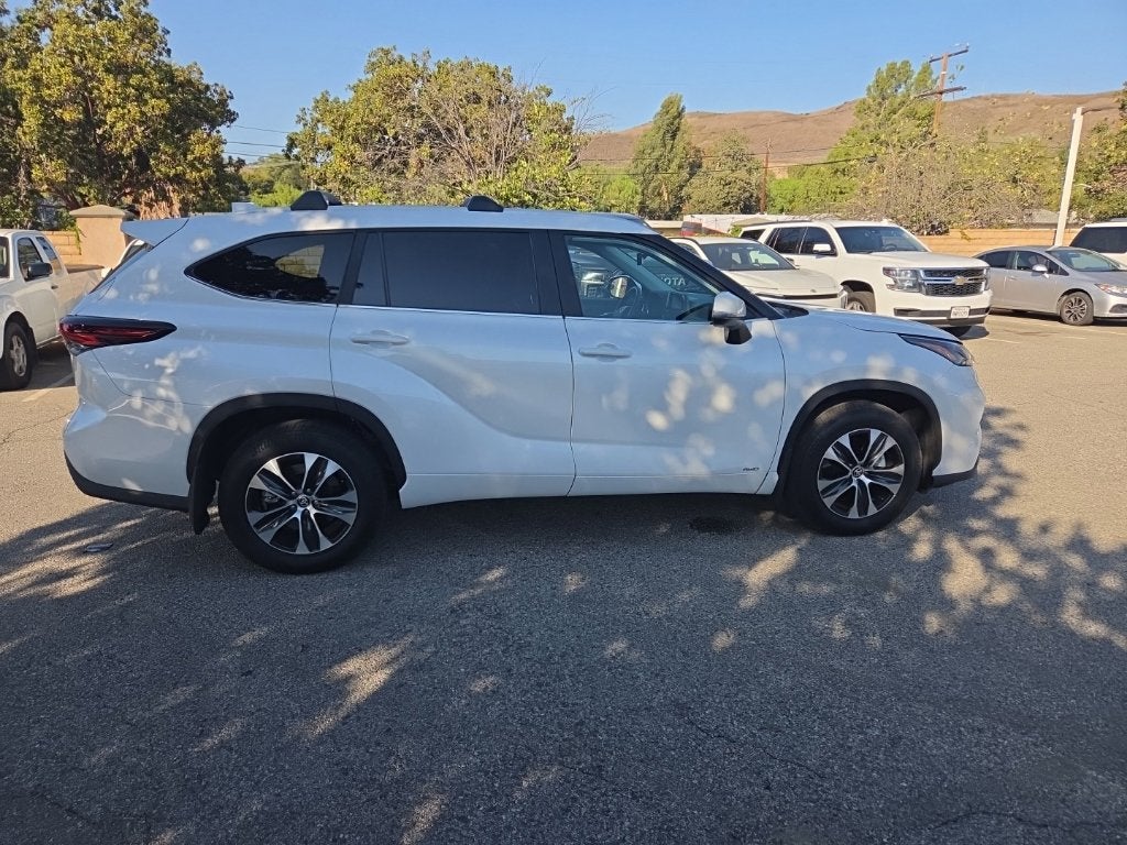 2026 Toyota Highlander Hybrid XLE