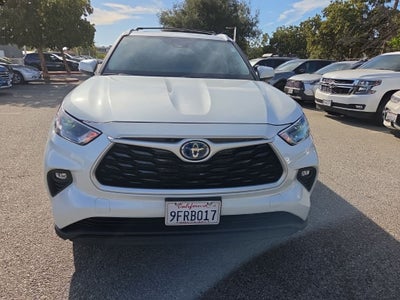 2023 Toyota Highlander Hybrid XLE