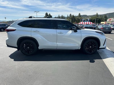 2024 Toyota Highlander XSE