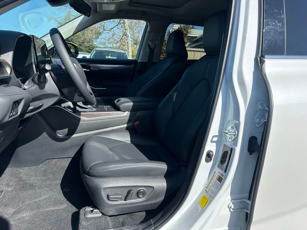 2024 Toyota Highlander Limited