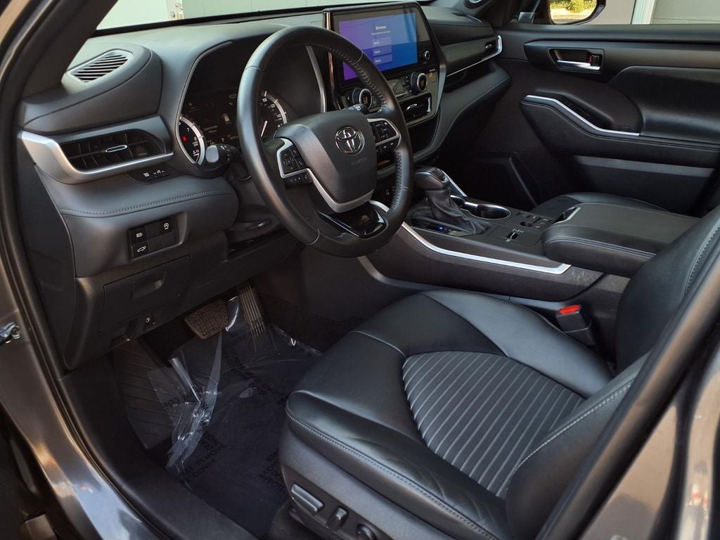 2024 Toyota Highlander XSE