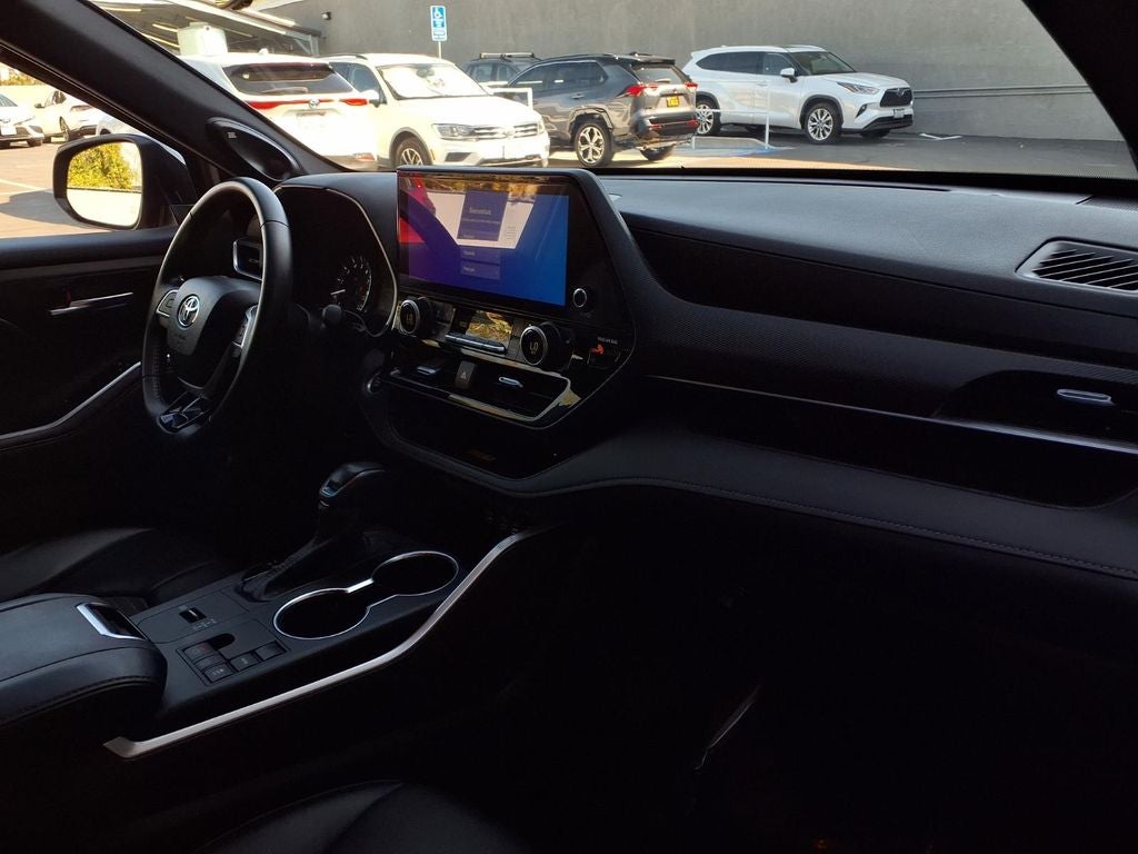 2024 Toyota Highlander XSE