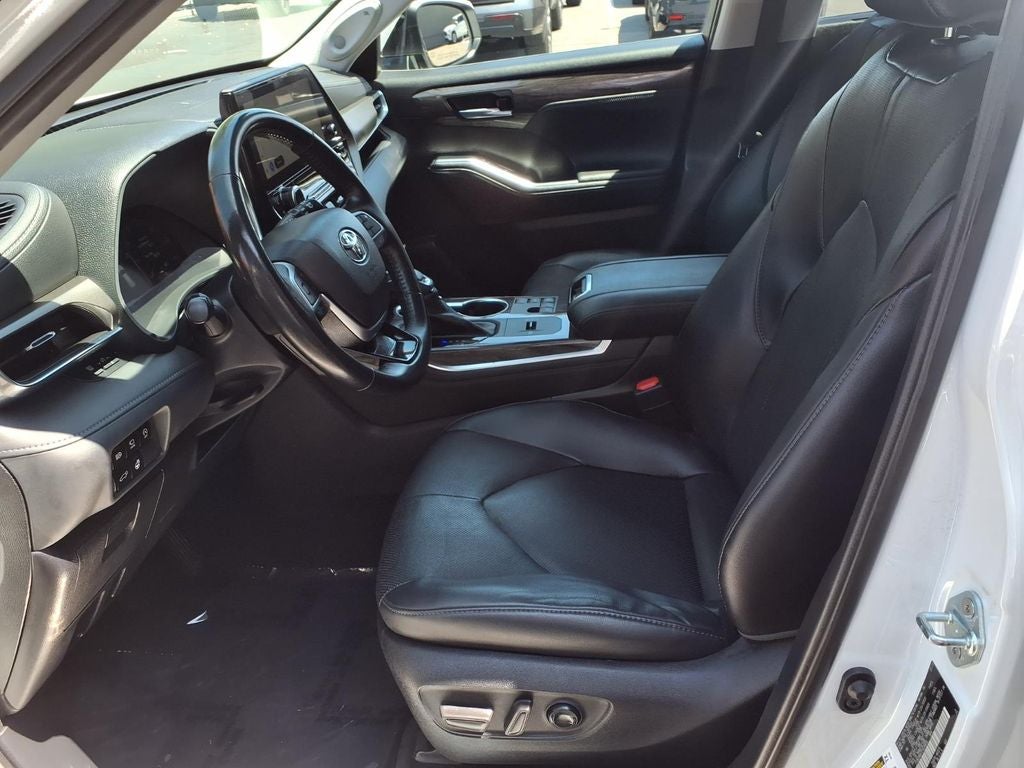 2023 Toyota Highlander Limited