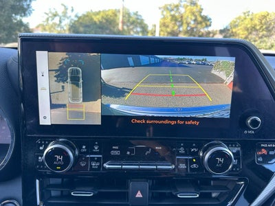 2023 Toyota Highlander Platinum