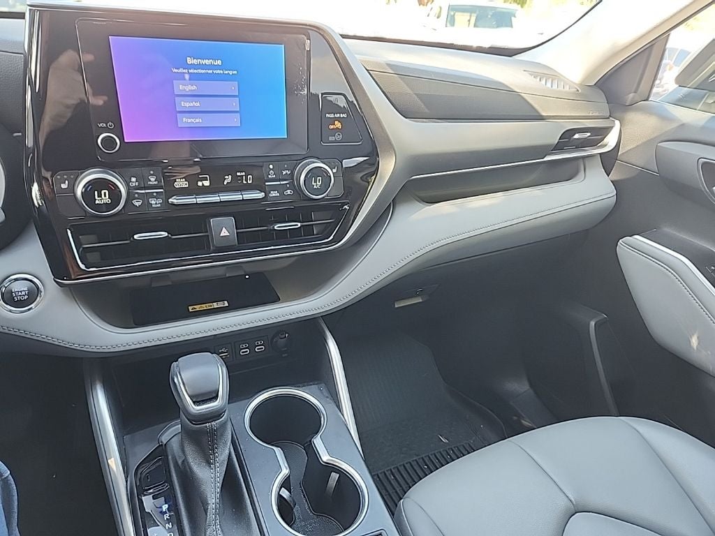 2023 Toyota Highlander XLE