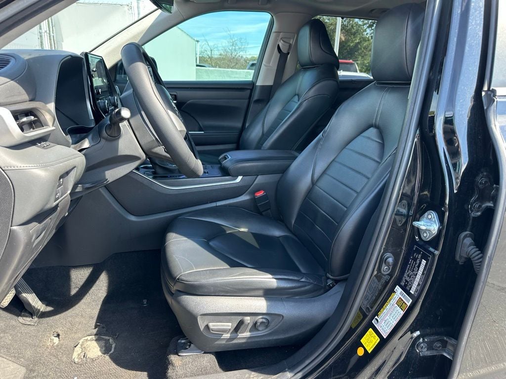 2023 Toyota Highlander XLE