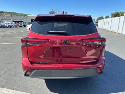 2023 Toyota Highlander XLE