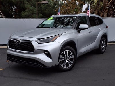 2023 Toyota Highlander XLE