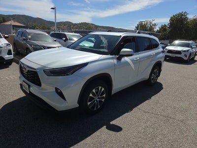 2026 Toyota Highlander XLE