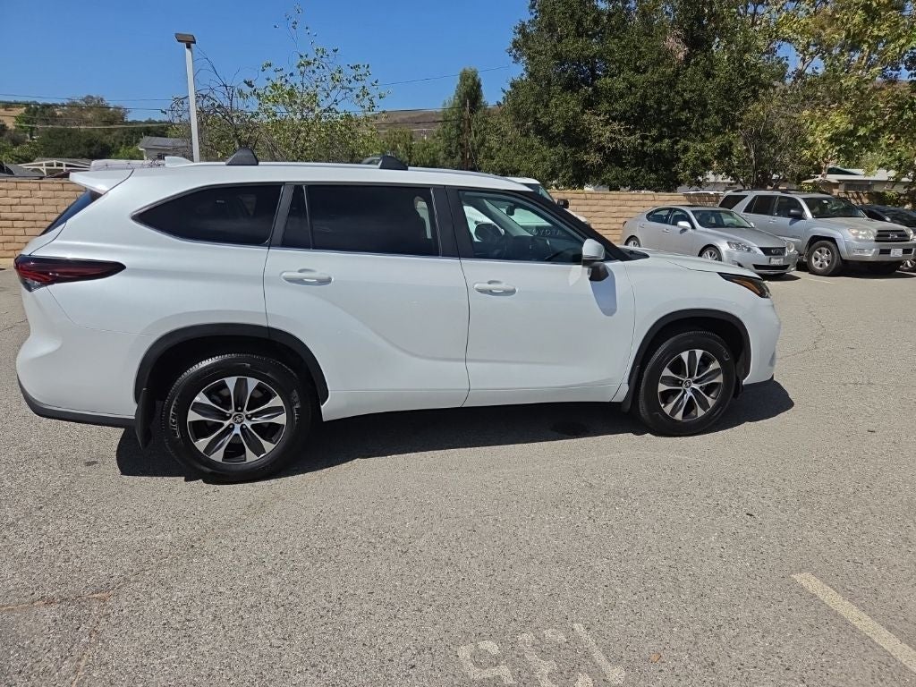 2026 Toyota Highlander XLE