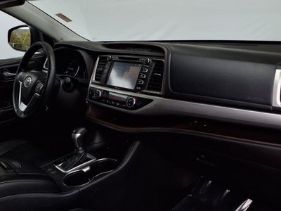 2014 Toyota Highlander XLE V6
