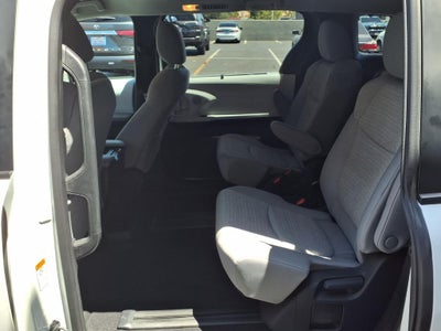 2026 Toyota Sienna LE 8 Passenger