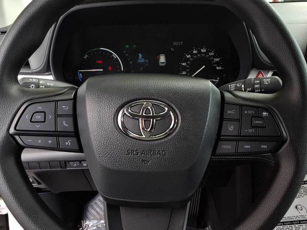 2026 Toyota Sienna LE 8 Passenger