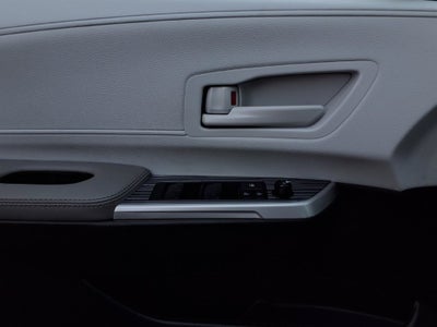 2026 Toyota Sienna LE 8 Passenger