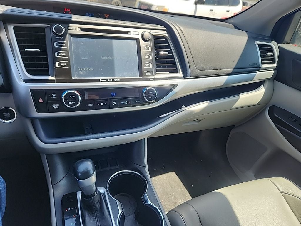 2017 Toyota Highlander XLE
