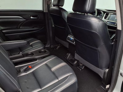 2018 Toyota Highlander SE
