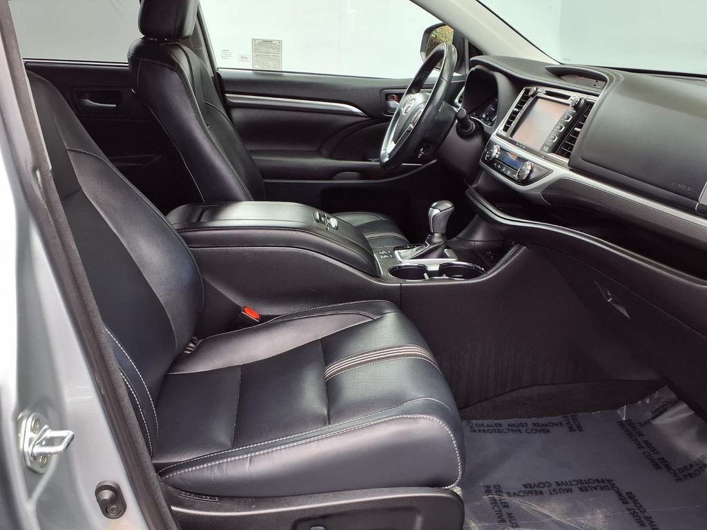 2018 Toyota Highlander SE