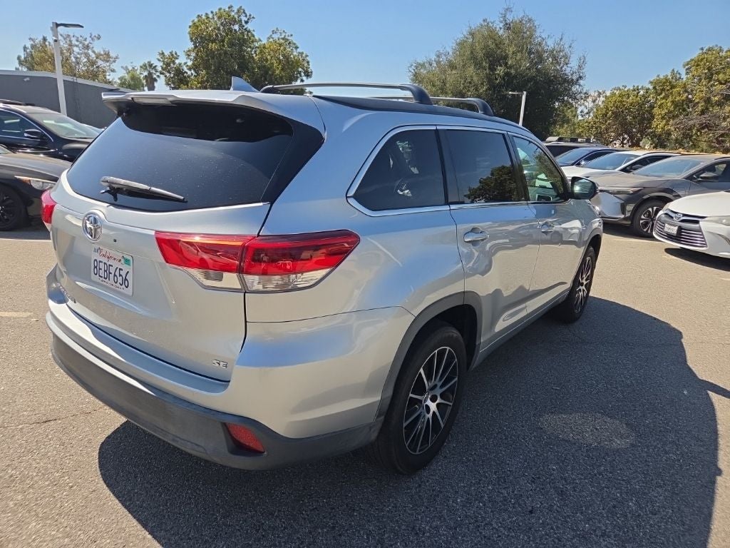 2018 Toyota Highlander SE
