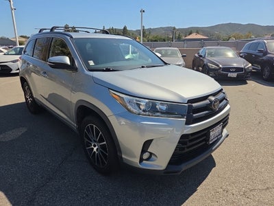 2018 Toyota Highlander SE