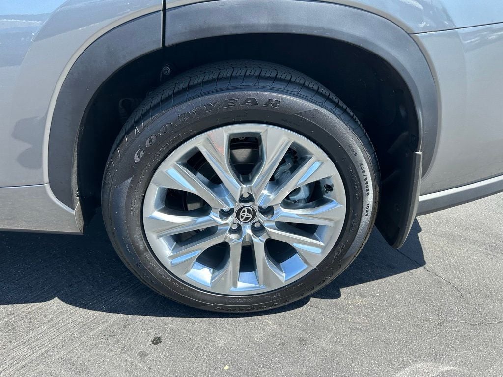 2026 Toyota Highlander Hybrid Limited