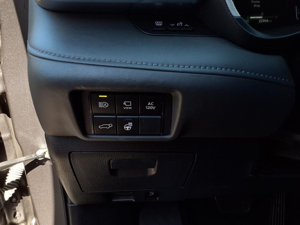 2024 Toyota Highlander Hybrid Limited